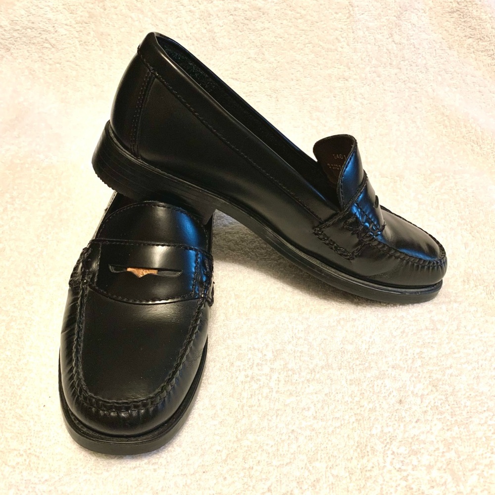 Bass Weejuns black penny loafers, women’s size 9